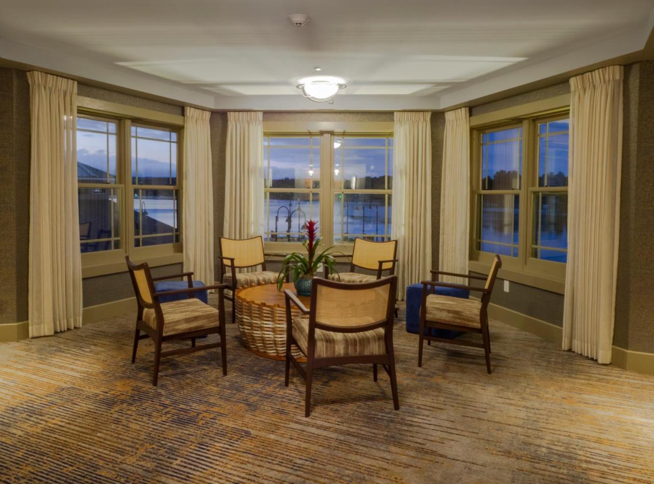 Celoron Chautauqua Harbor Hotel - Jamestown מראה חיצוני תמונה