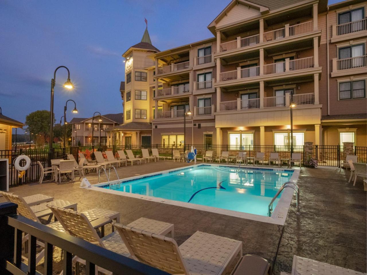 Celoron Chautauqua Harbor Hotel - Jamestown מראה חיצוני תמונה